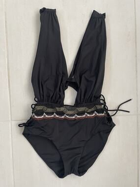 Becca Swim One Piece Swimsuit East Wind Crochet Plunge Beach Boho Chic